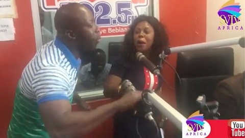 Afia Schwarzenegger and Kumchacha hurled insults at each other earlier today