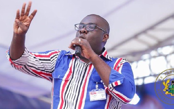 Give performer Akufo-Addo a second term to move Ghana forward – Sammi Awuku