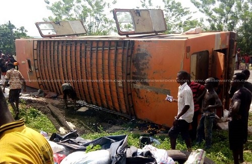 One dead, 10 seriously injured in gory accident