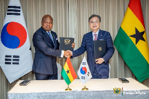 Ghana's Foreign Minister Samuel Okudzeto Ablakwa and South Korea's Foreign Minister, Cho Hyun