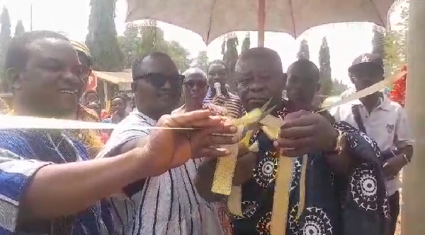 Emmanuel Kwabena Marfo cutting the ribbon