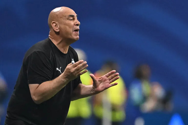 Egypt coach Hossam Hassan reacts during the AFCON semifinal against Senegal in Tangier