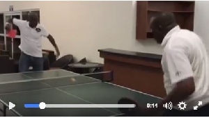 Vice President, Paa Kwesi Bekoe Amissah-Arthur plays table tennis