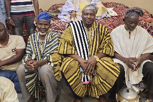 Dema Naa (in the middle) at the Gbewaa Palace