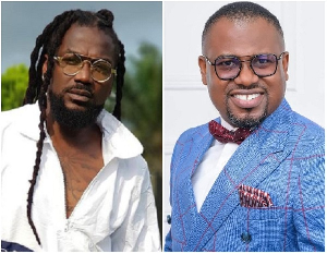 Dancehall musician Samini (L) and deputy CEO of GTA  Abieku Santana (R)