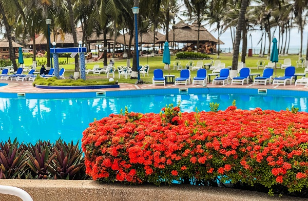 La Palm Royal Beach Hotel unveils 'Friday Night By The Atlantic' to boost tourism