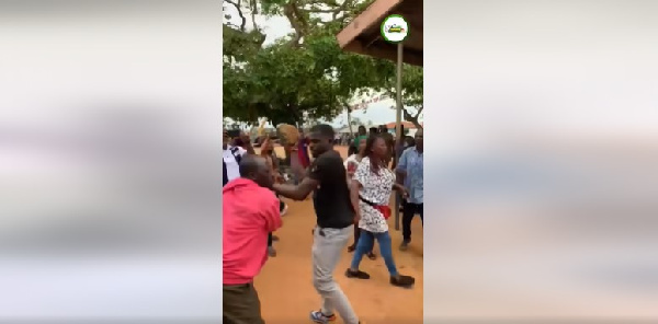 Watch how fight nearly got bloody at Assin Bereku over vote-buying ...