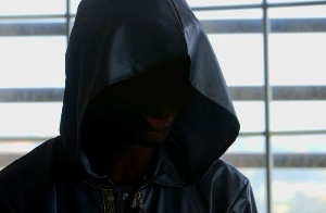 Scammer who posed as Anas duped an Irish of 100,000 Euros