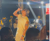 KiDi thrills fans at Likor on the Beach concert