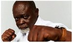 Watch as 66-year-old Azumah Nelson shows off his sharpness with a speedbag at a gym