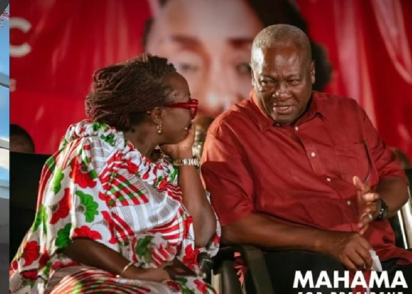 Dzifa Gomashie (L) and John Dramani Mahama