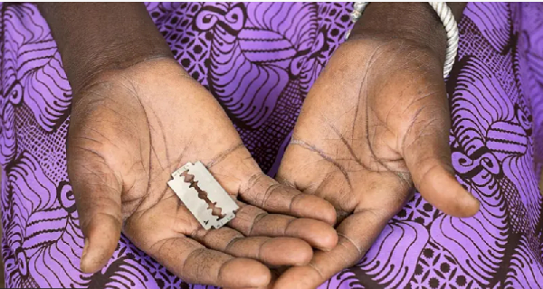 One one-month-old girl pikin don die sake of suspected Female Genital Mutilation