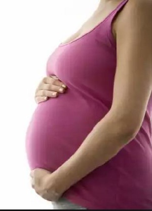 Husbands have been asked to give strong support to their pregnant wives