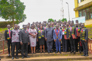 A group picture of the inducted 75 engineers and some dignitaries who attended the event