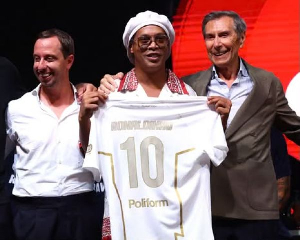 Ronaldinho Makes Stunning Return To Football At 46m
