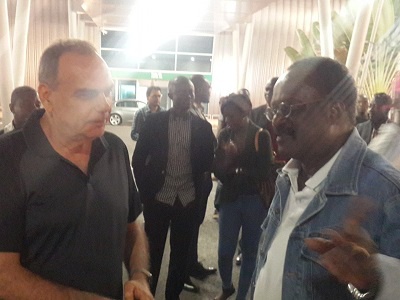 Ghana's ambassador to Mauritius Kwesi Ahwoi with Coach Avram Grant