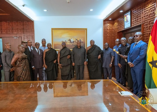 Asantehene, Otumfuo Osei Tutu II sent a delegation to formally invite President John Mahama