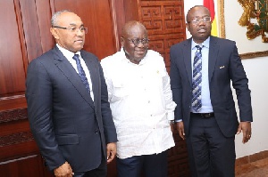 President Akufo-Addo poses with CAF and GFA presidents Mr Ahmad and Mr Nyantakyi respectively