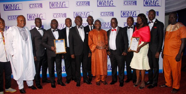 GOIL Management Team headed by Mr Akorli in a Group photograph after receiving the award