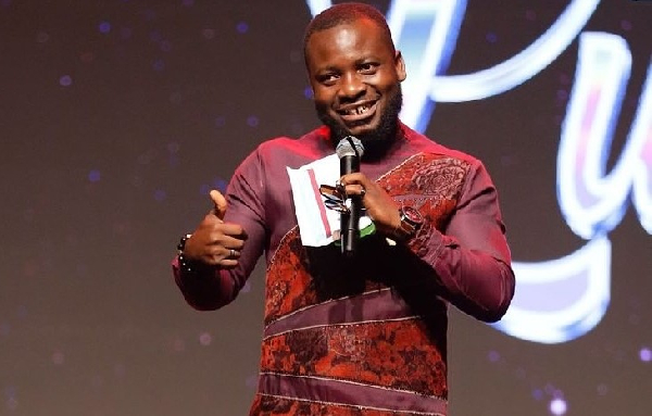 Lekzy DeComic admits giving out free tickets to fill up auditoriums