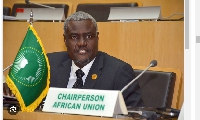 AU chief Moussa Faki Mahamat urges Ethiopia and Somalia to resolve the row through dialogue