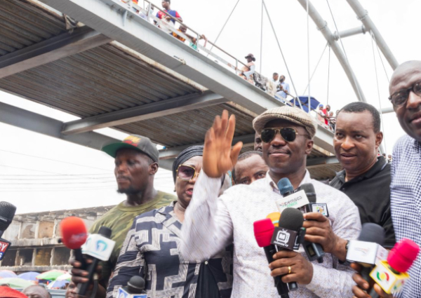 The Minority Leader, Alexander Afenyo-Markin addressing traders at Adum Market