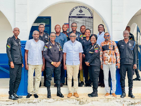 Participants in the meeting included Regional, Divisional, and District Police Commanders