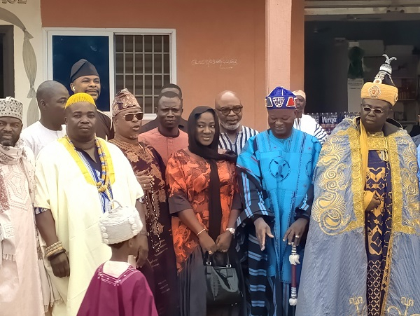 A group picture of some chiefs and the NPP parliamentary candidate who attended the ceremony