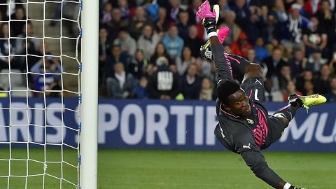 Fabrice Ondoa saves a penalty for Cameroon