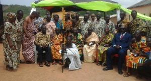 Group photo of authorities of the GSA and the traditional rulers of Akatakyiwa