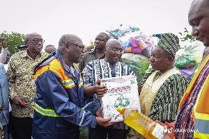 Dr. Bawumia [3rd from right] making a presentation
