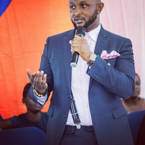 Yaw Ampofo Ankrah addressing the students