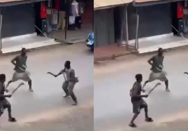 This photo captured the three men in the cutlass brawl on the streets of Akyem Oda