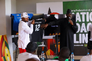 Jeremiah Owusu-Koramoah (right) being unveiled