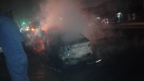 Police vehicle set ablaze as Hohoe residents clash with police