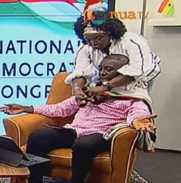 Hannah Bissiw ‘forces’ NDC scarf on Captain Smart, calls out Onua TV for bias