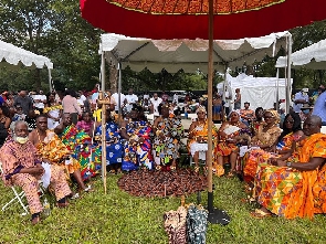 Some personalities clad in beautiful African fabrics