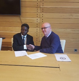 Chelsea have signed Ghanaian youngster Tariq Lamtey on a 3-year deal