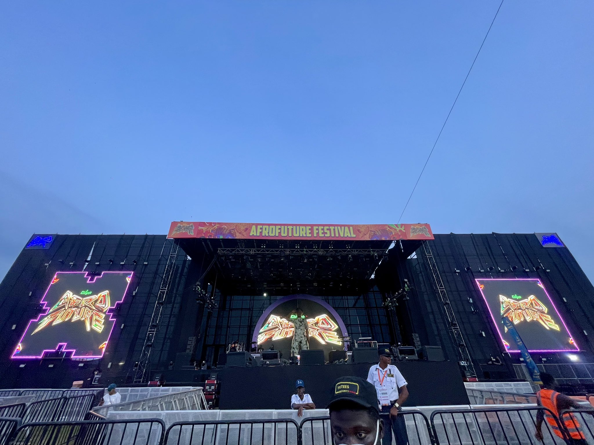 ghanaweb.com - Day one of 2025 AfroFuture Festival attracts thousands to El Wak for music, culture