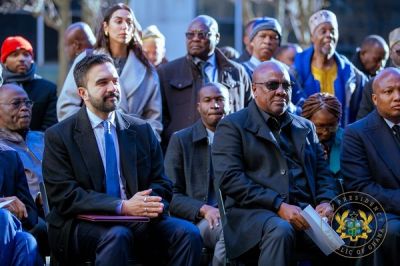 PHOTOS: Mahama meets Kwame Nkrumah’s protégé, Kwame Mamdani