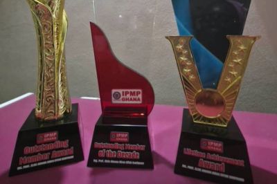 NSMQ Quizmistress Elsie Effah Kaufmann sweeps three awards at IPMP-Ghana @10